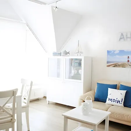F3 Am Ostseestrand Apartment