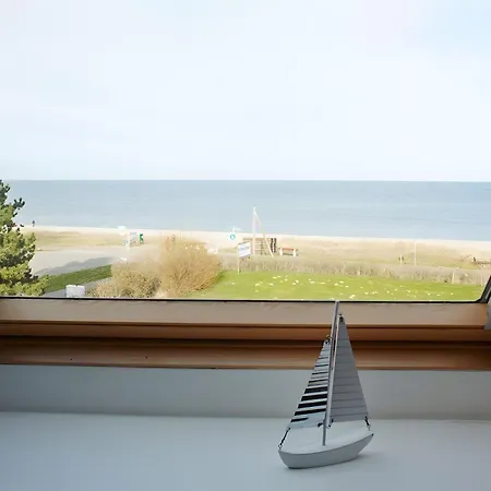 F3 Am Ostseestrand Apartment *